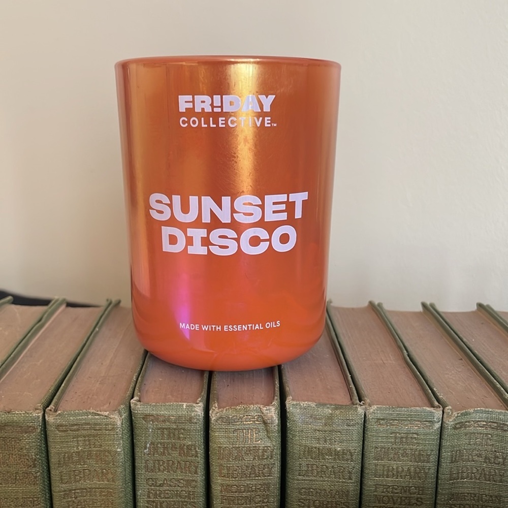 New Friday Collective Sunset Disco 8oz 1-Wick Glass Candle in Orange